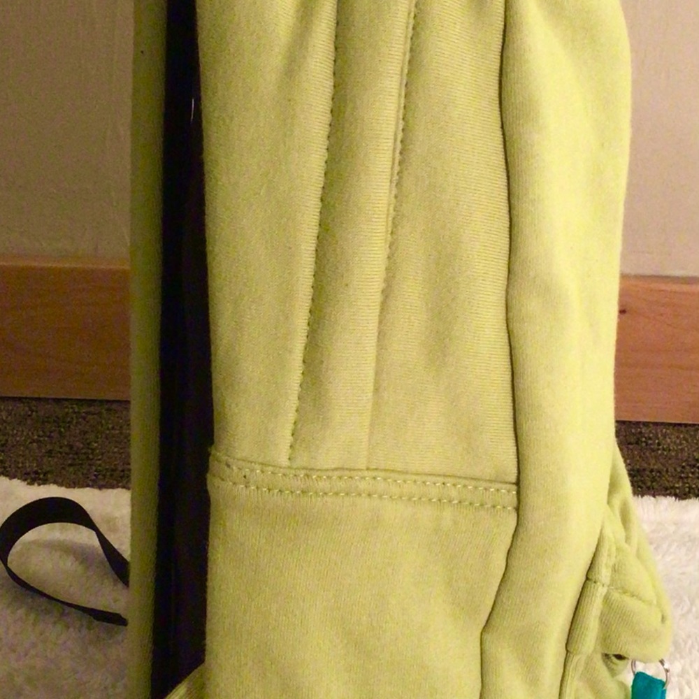 Unisex lime green CHUMS backpack (15 x 18) - Picture 4 of 8